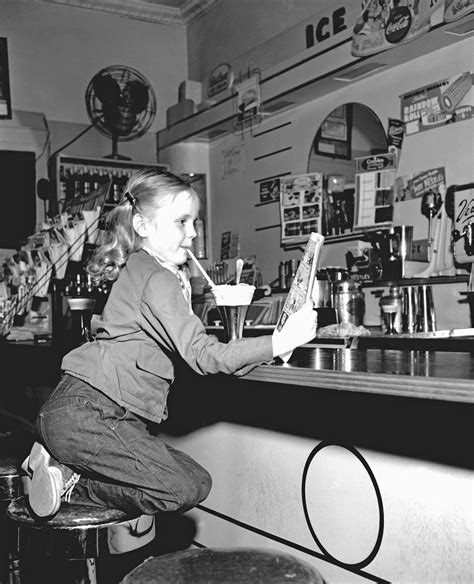 1950s soda shop pictures.